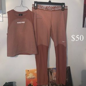 *NEVER WORN* NIKE GYM SET SIZE MEDIUM